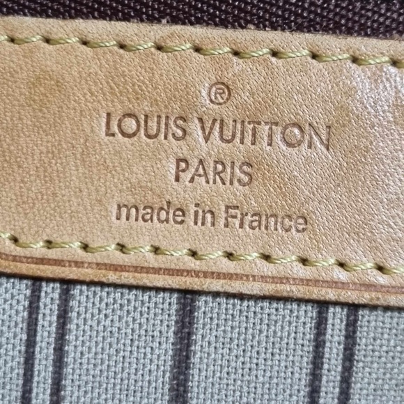 Authentic Neverfull MM - Picture 3 of 15